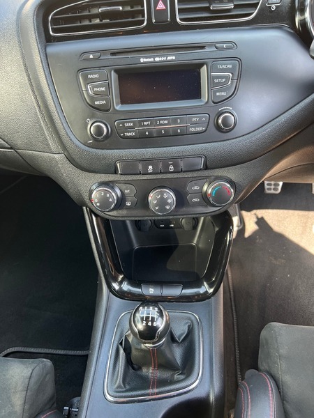 Used Kia Pro Ceed 2013 for sale - 76748283: Photo 12