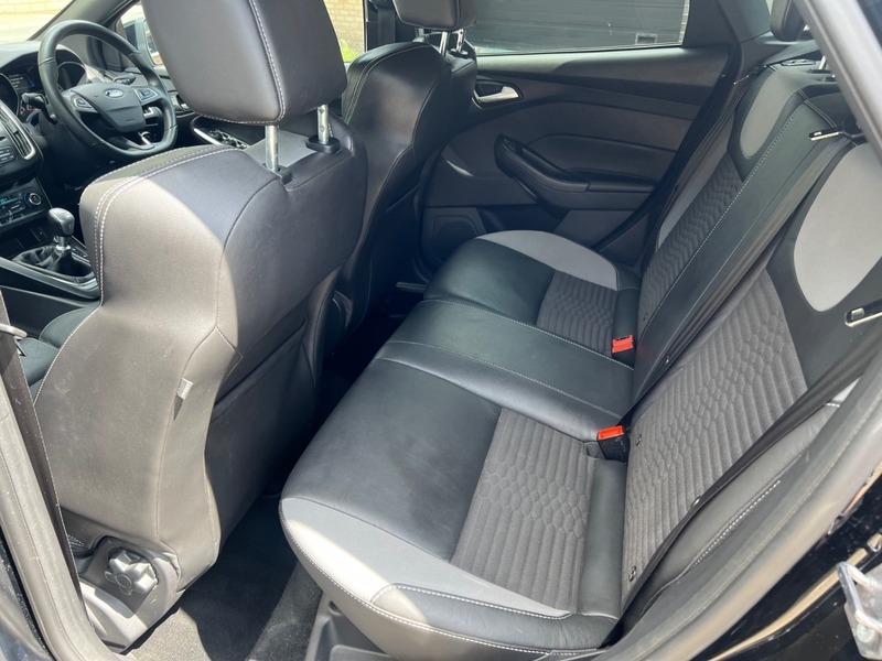 Used Ford Focus 2017 for sale - 77234518: Photo 15