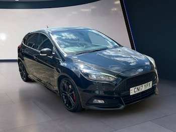 Used Ford Focus 2017 for sale - 77234518: Photo