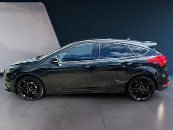 Used Ford Focus 2017 for sale - 77234518: Photo