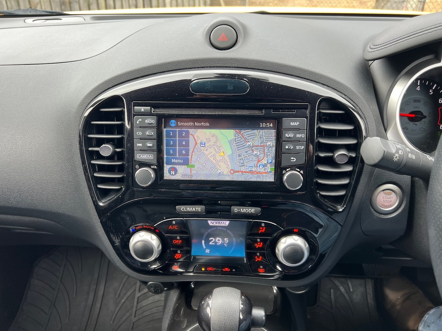 Used Nissan Juke 2016 for sale - 77871772: Photo 12