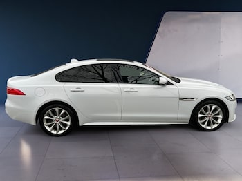 Used Jaguar XF 2017 for sale - 77364008: Photo