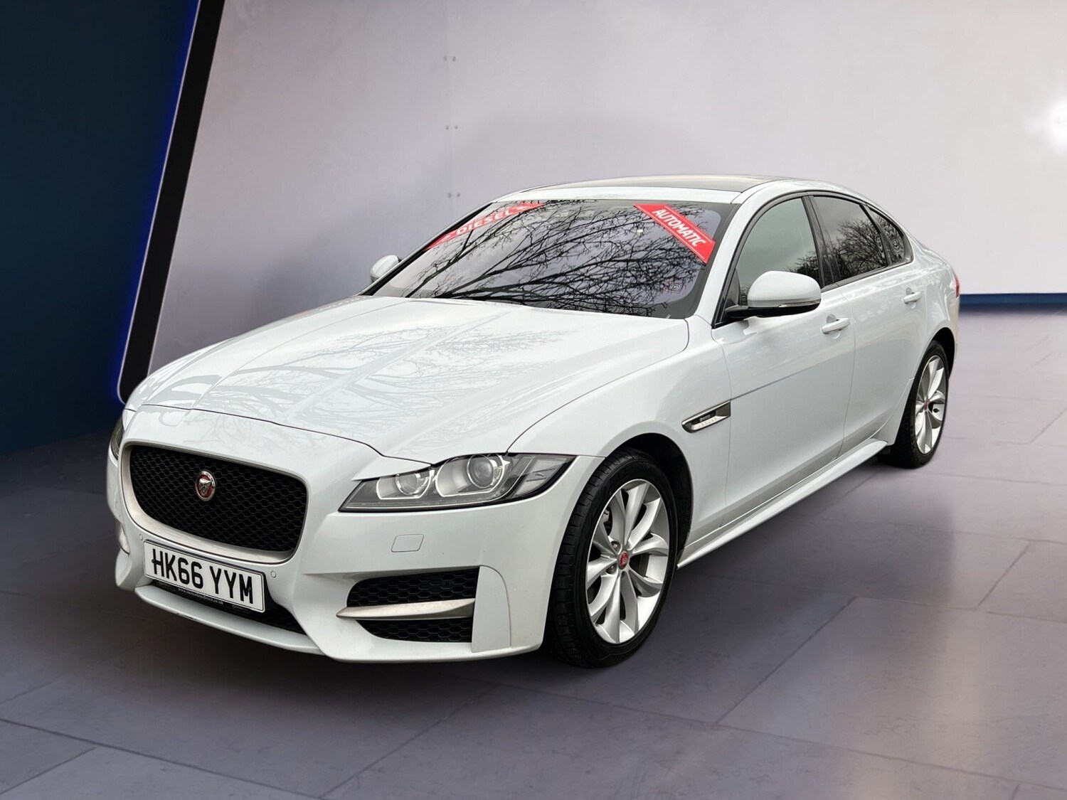 Used Jaguar XF 2017 for sale - 77364008: Photo 8