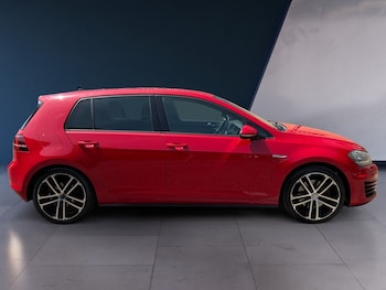 Used Volkswagen Golf 2014 for sale - 78756235: Photo