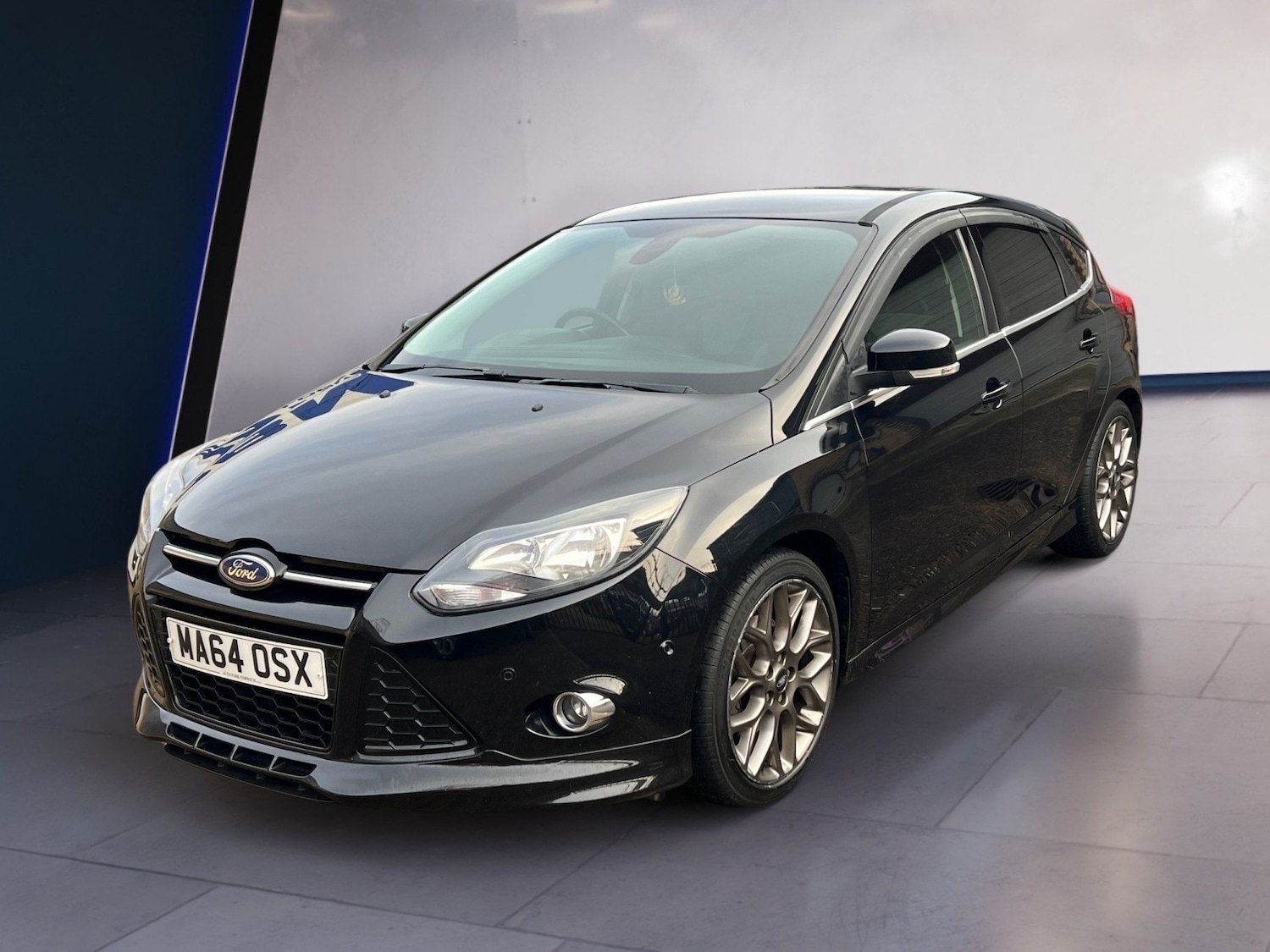 Used Ford Focus 2014 for sale - 77135988: Photo 2