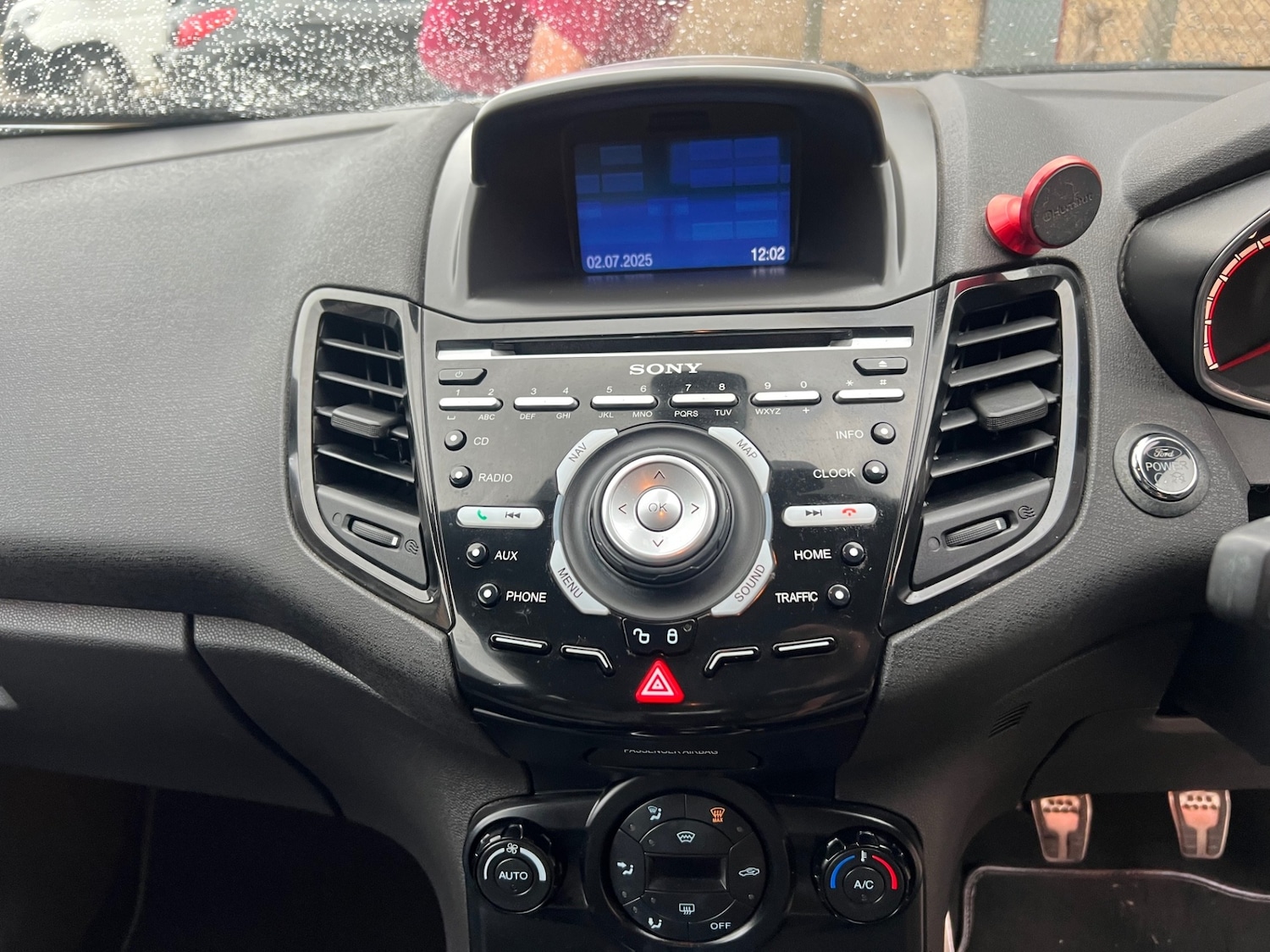 Used Ford Fiesta 2014 for sale - 76505276: Photo 11