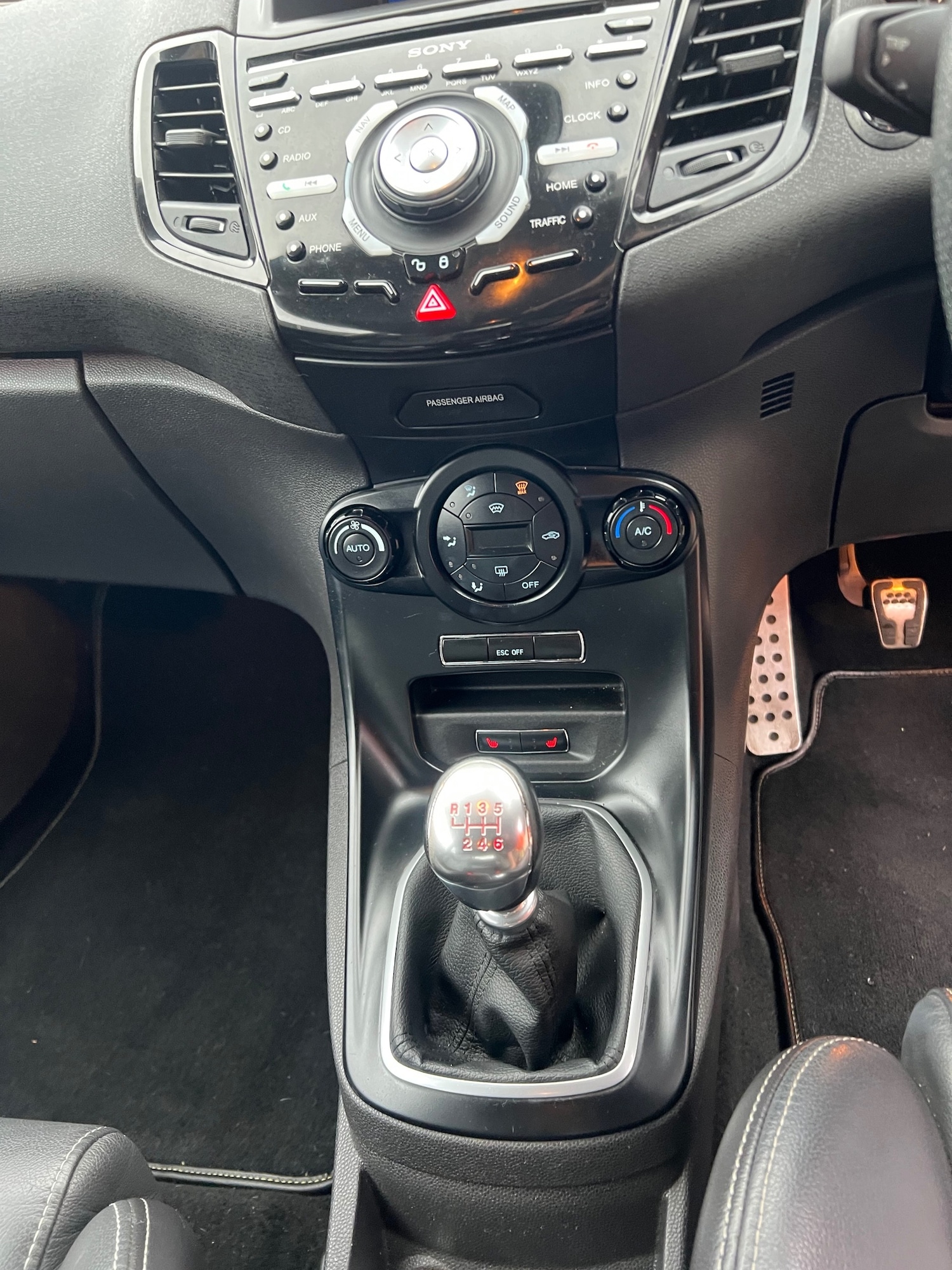 Used Ford Fiesta 2014 for sale - 76505276: Photo 12