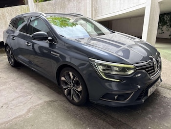 Used Renault Megane 2017 for sale - 75723306: Photo