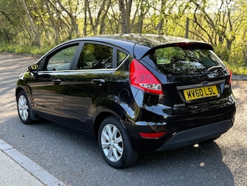 Used Ford Fiesta 2010 for sale - 78500295: Photo