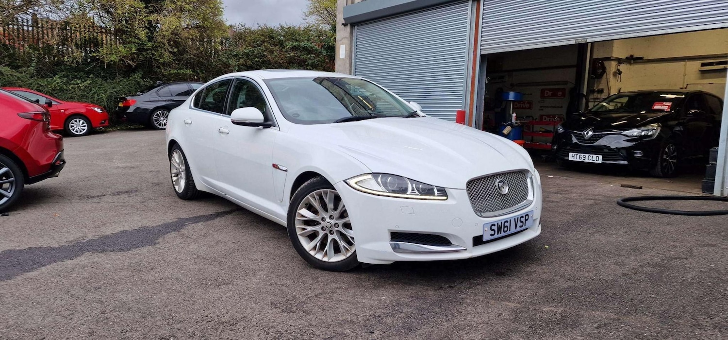 Used Jaguar XF 2011 for sale - 76856174: Photo 1