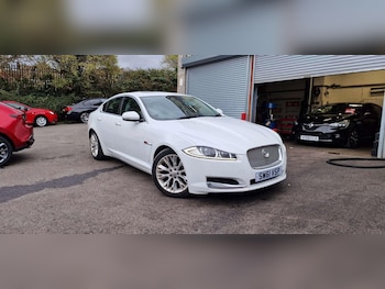 2011 (61) - 2.2d Premium Luxury 4dr Auto