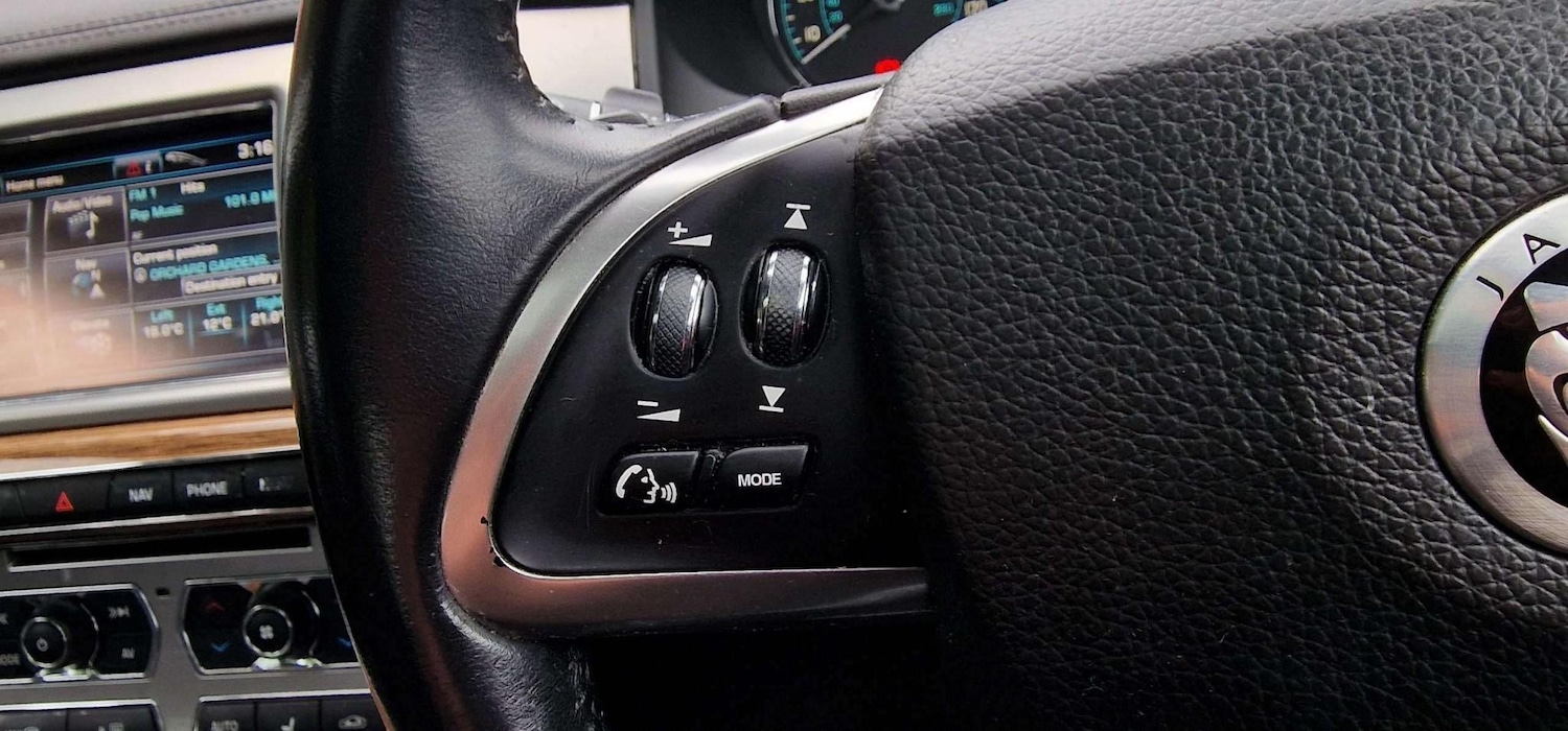 Used Jaguar XF 2011 for sale - 76856174: Photo 23