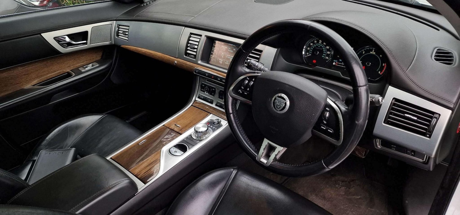 Used Jaguar XF 2011 for sale - 76856174: Photo 25