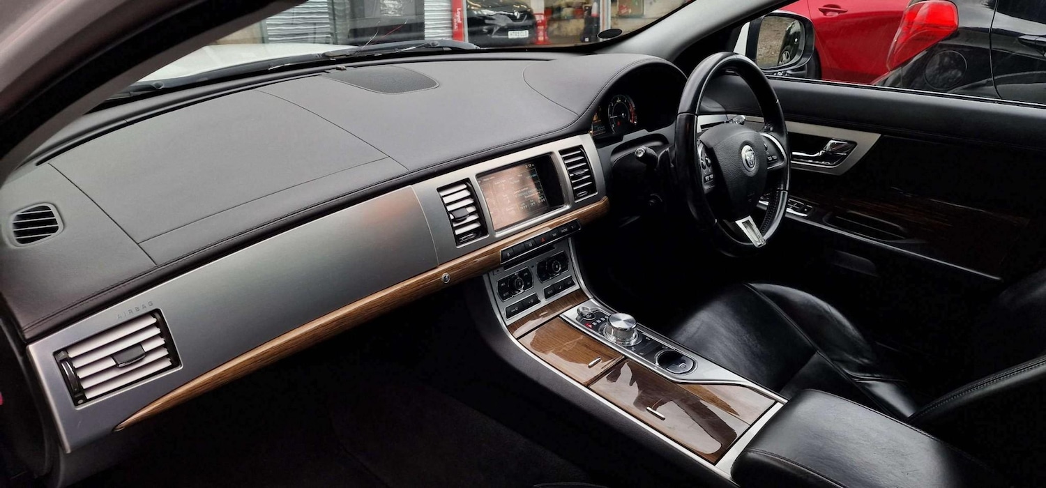 Used Jaguar XF 2011 for sale - 76856174: Photo 31