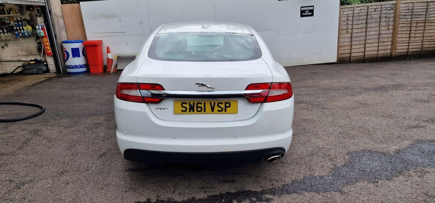 Used Jaguar XF 2011 for sale - 76856174: Photo 4