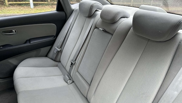 Used Hyundai Elantra 2019 for sale - 74745910: Photo 19