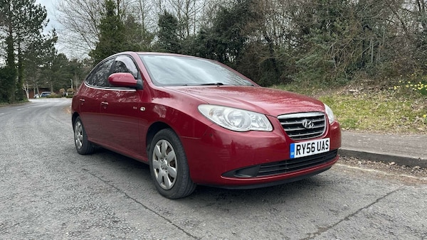 Used Hyundai Elantra 2019 for sale - 74745910: Photo 1