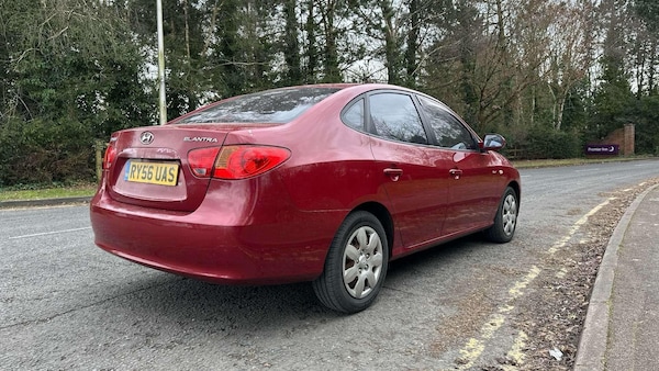 Used Hyundai Elantra 2019 for sale - 74745910: Photo 3