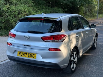 Used Hyundai i30 2017 for sale - 75373645: Photo