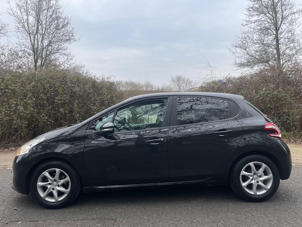 Used Peugeot 208 2012 for sale - 75056858: Photo 5