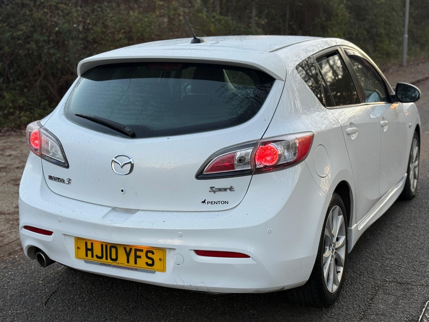 Used Mazda Mazda3 2010 for sale - 77159153: Photo 3
