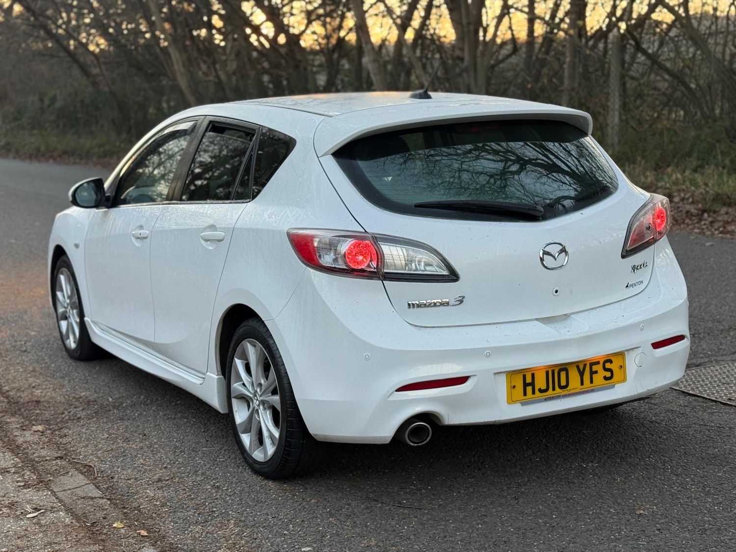 Used Mazda Mazda3 2010 for sale - 77159153: Photo 4