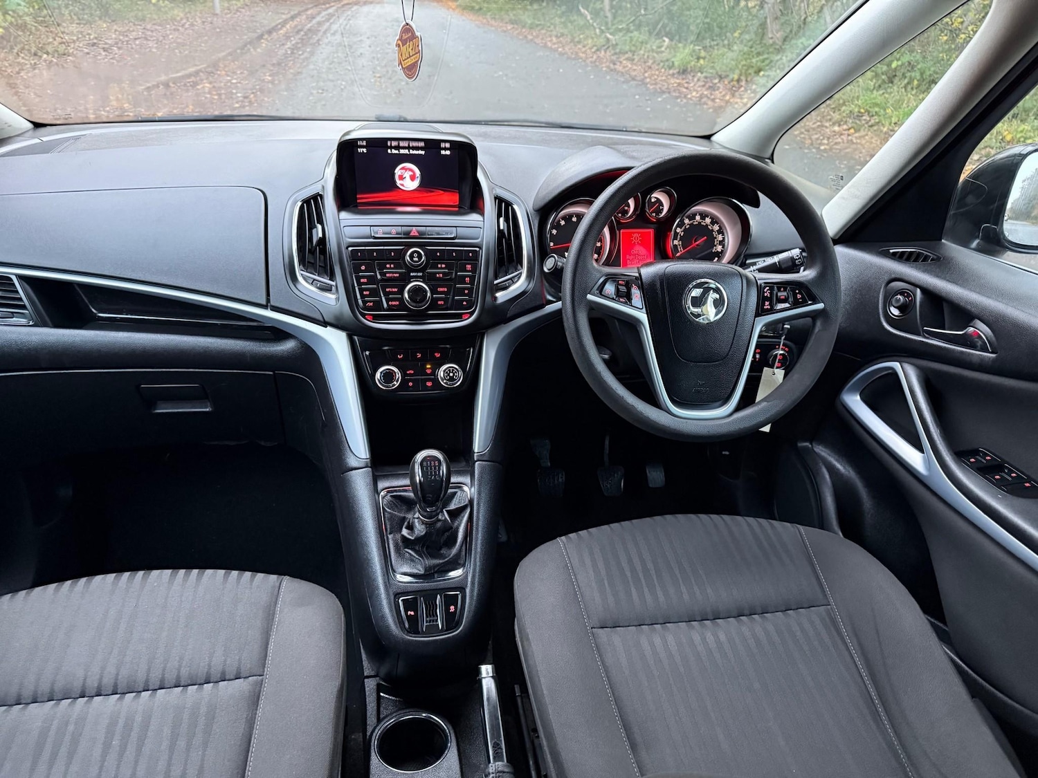 Used Vauxhall Zafira 2014 for sale - 76856176: Photo 12