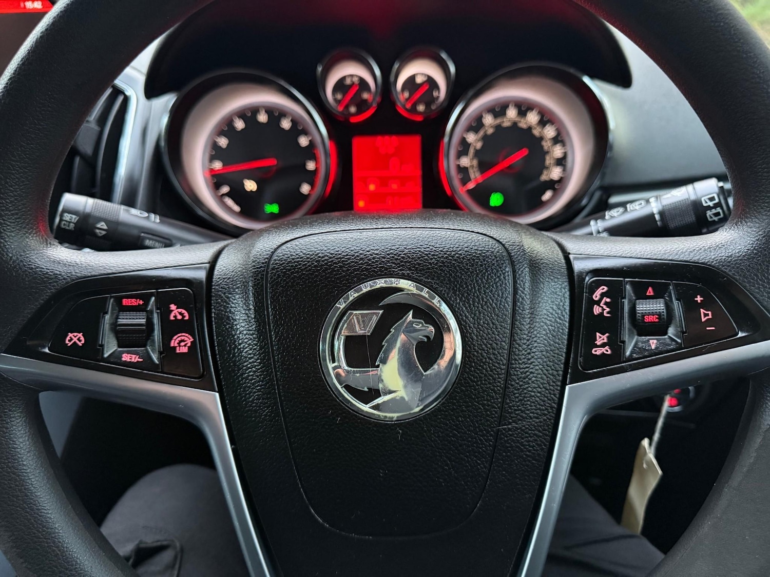 Used Vauxhall Zafira 2014 for sale - 76856176: Photo 20