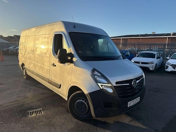 Vauxhall - Movano