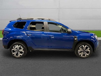 Used Dacia Duster 2023 for sale - 78364674: Photo