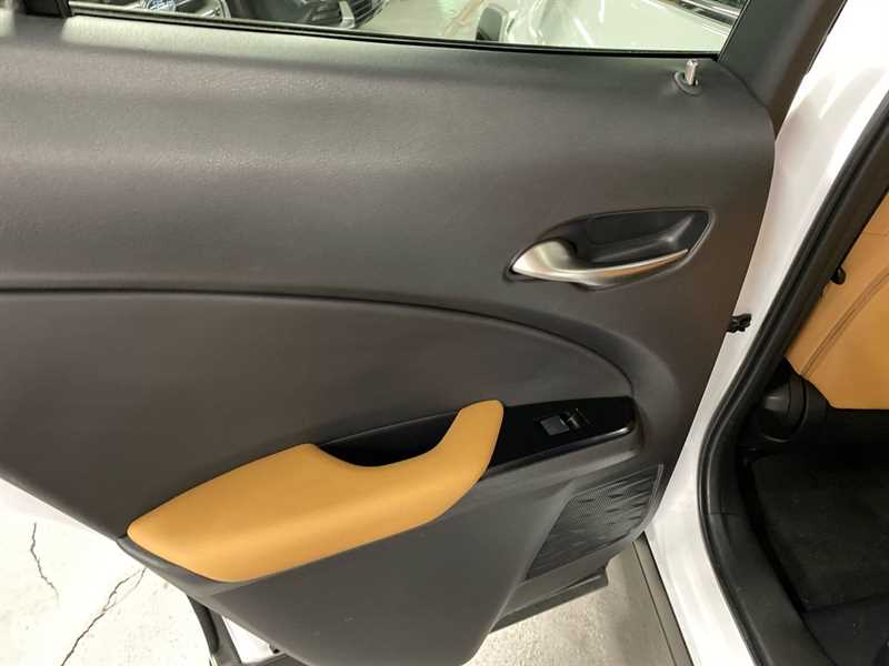 Used Lexus UX 2022 for sale - 77648386: Photo 22