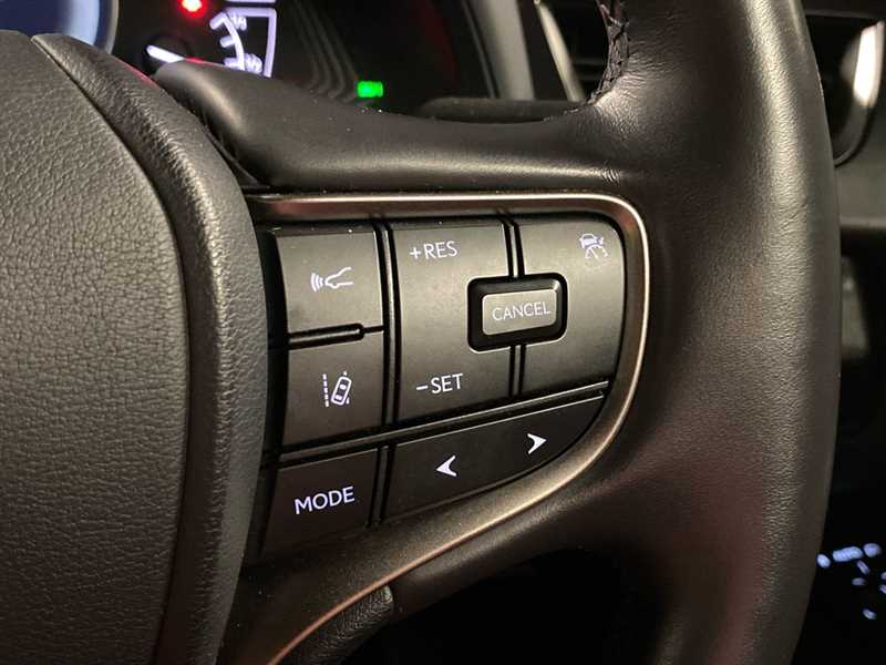 Used Lexus UX 2022 for sale - 77648386: Photo 27