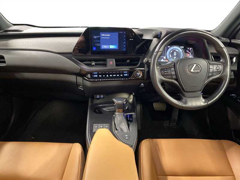 Used Lexus UX 2022 for sale - 77648386: Photo 9