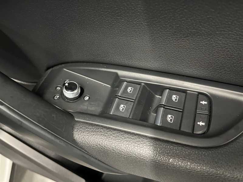 Used Audi Q5 2017 for sale - 76731833: Photo 18