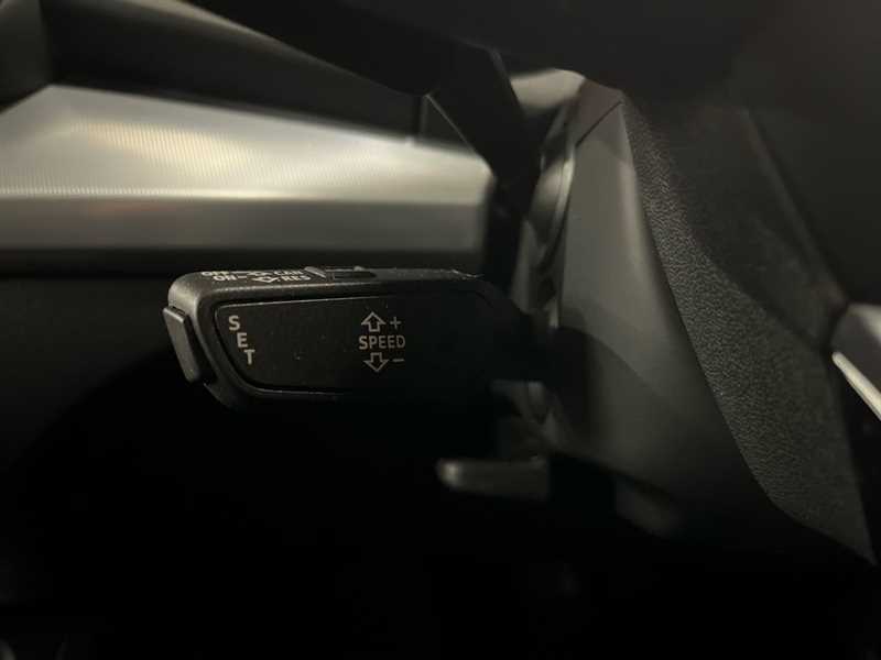 Used Audi Q5 2017 for sale - 76731833: Photo 30