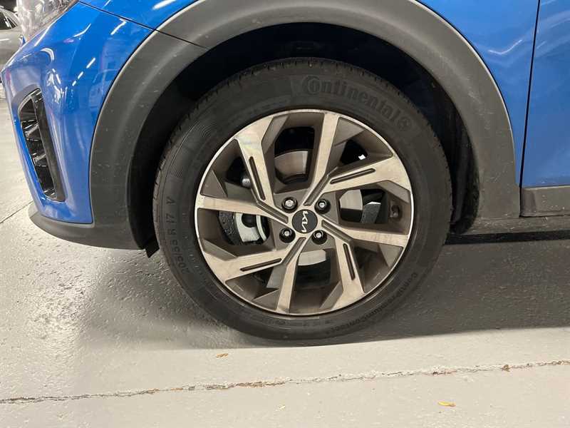 Used Kia Stonic 2025 for sale - 77010686: Photo 6