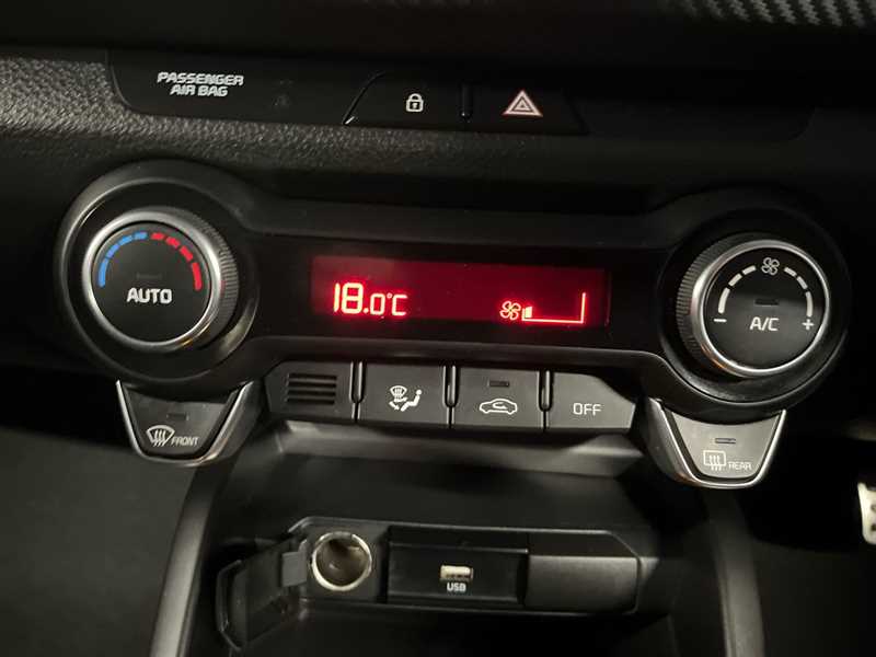 Used Kia Rio 2023 for sale - 76717699: Photo 12