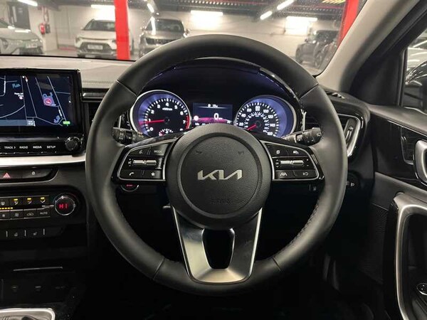 Used Kia XCeed 2025 for sale - 76262001: Photo 15