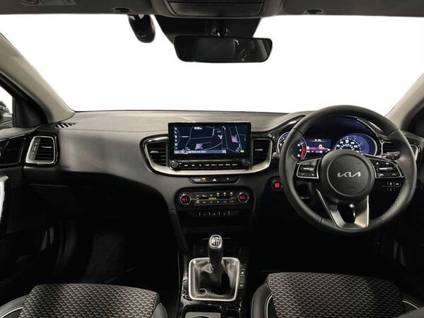 Used Kia XCeed 2025 for sale - 76262001: Photo 9