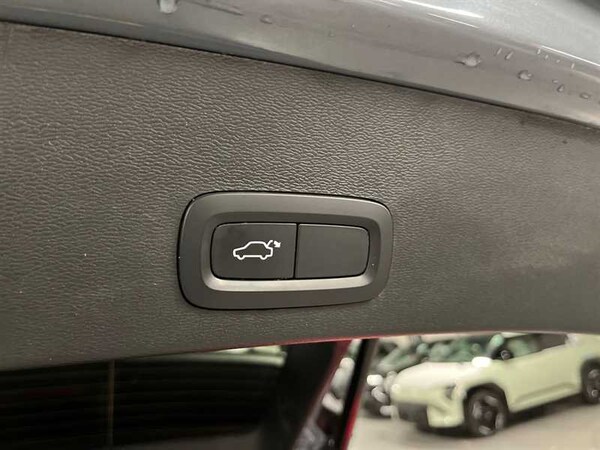 Used Volvo XC40 2021 for sale - 76261907: Photo 21