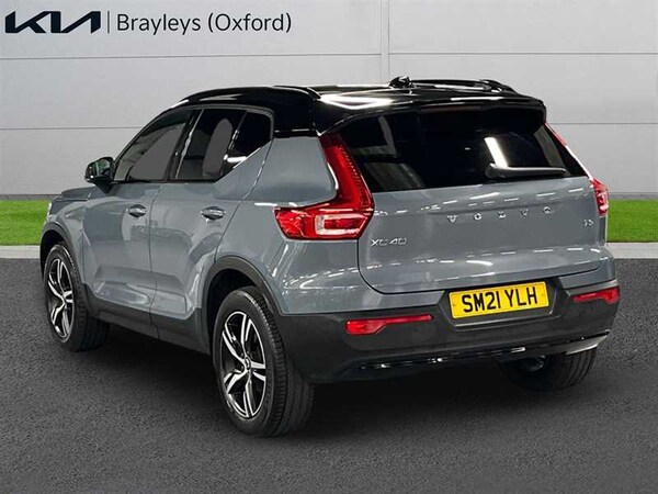 Used Volvo XC40 2021 for sale - 76261907: Photo 2