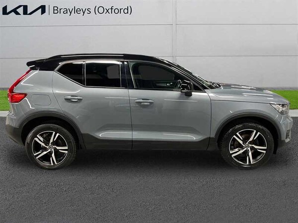 Used Volvo XC40 2021 for sale - 76261907: Photo 3