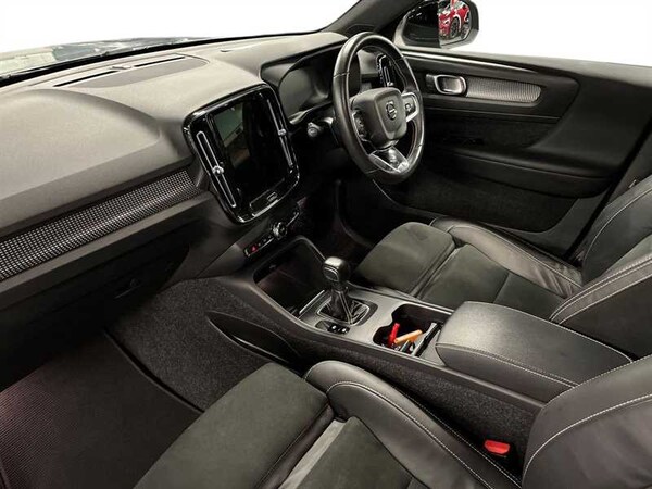 Used Volvo XC40 2021 for sale - 76261907: Photo 7