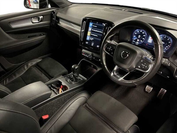 Used Volvo XC40 2021 for sale - 76261907: Photo 8