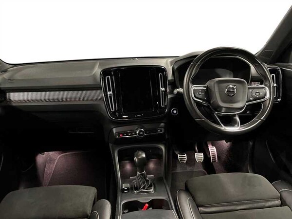 Used Volvo XC40 2021 for sale - 76261907: Photo 9