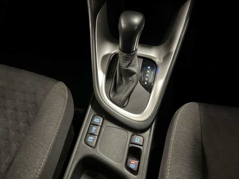 Used Toyota Yaris 2022 for sale - 76155233: Photo 22