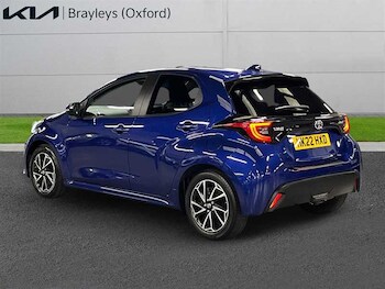 Used Toyota Yaris 2022 for sale - 76155233: Photo