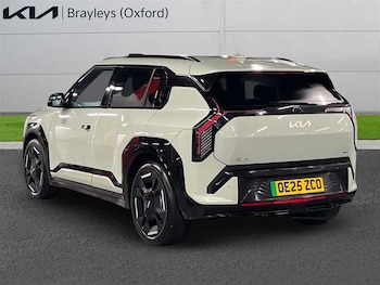 Used Kia EV3 2025 for sale - 76593859: Photo