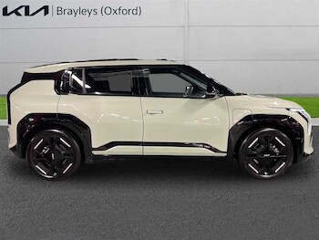 Used Kia EV3 2025 for sale - 76593859: Photo