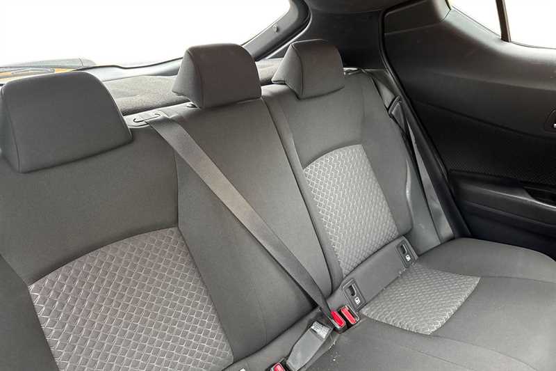 Used Toyota C-HR 2022 for sale - 77158197: Photo 8